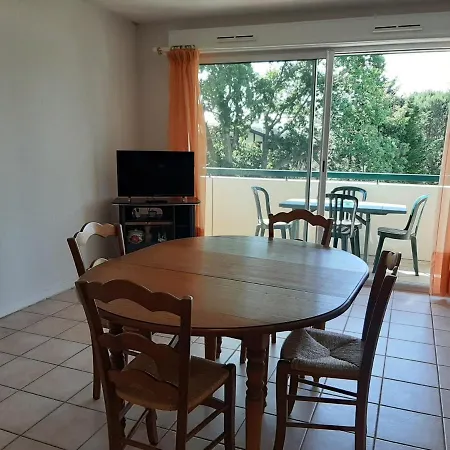 Calme Avec Balcon A - Fr-1-239-654 *
